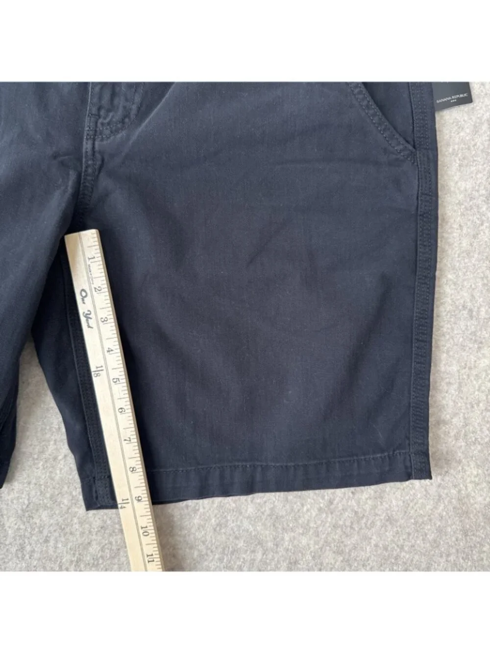 Banana Republic 8.5